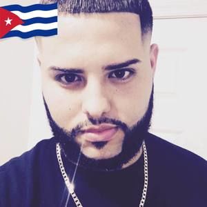 Meet your Posher, Jose